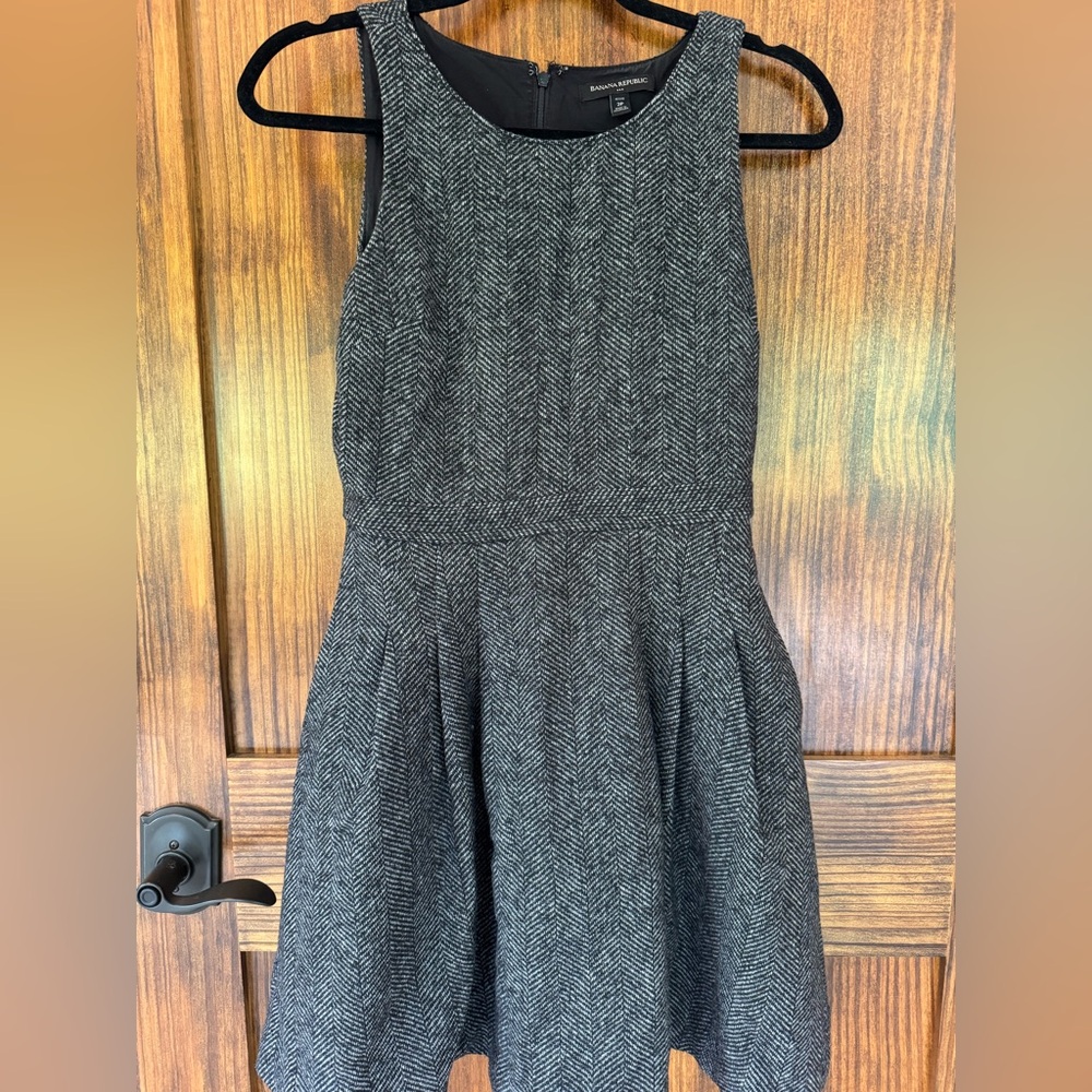 Banana Republic Black and Gray Herringbone Dress